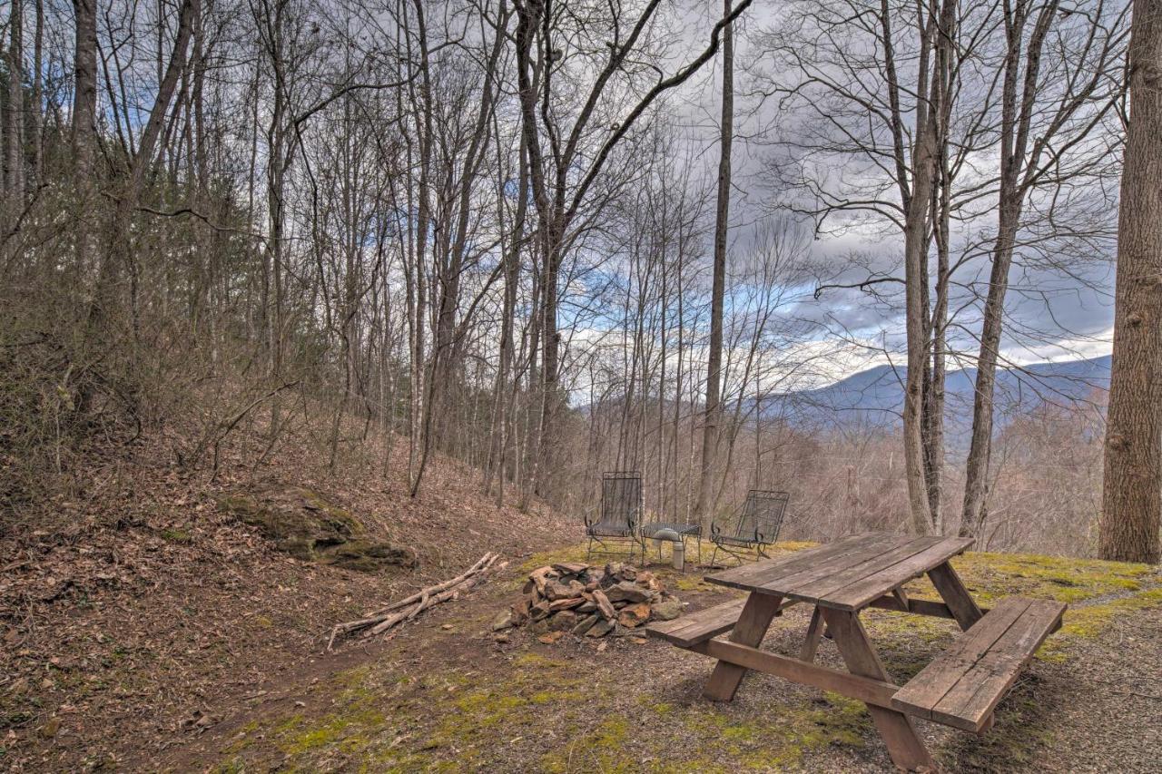 Charming Burnsville Apt With Mountain Views And Deck! Екстериор снимка