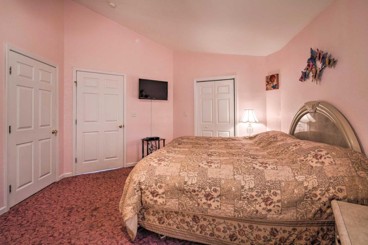 Charming Burnsville Apt With Mountain Views And Deck! Екстериор снимка