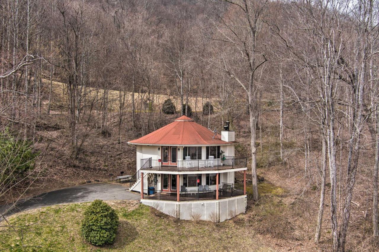 Charming Burnsville Apt With Mountain Views And Deck! Екстериор снимка